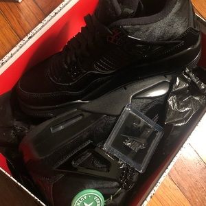 SOLD‼️ Air Jordan Retro 4 (Olivia Kim)